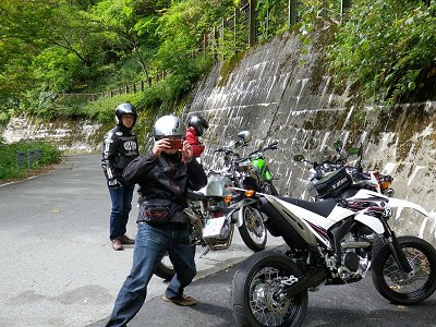 �V������2